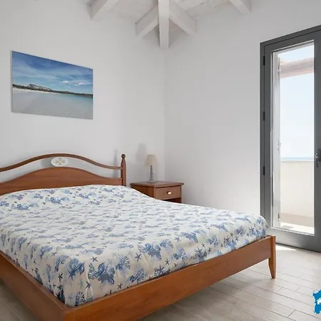 Con Piscina By Budoniaffiti *